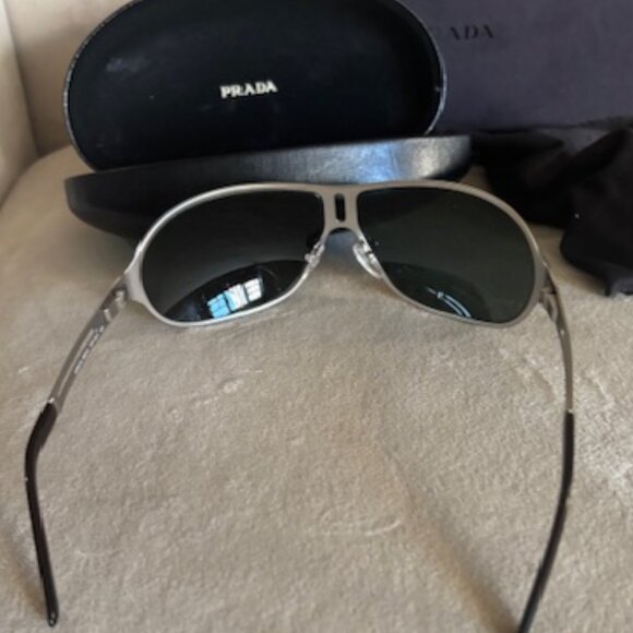 NIB Prada Sunglasses - Picture 4 of 5